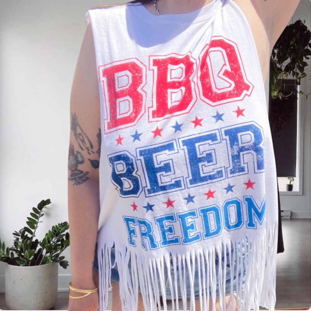 Reworked BBQ, Beer & Freedom Fringe Upcycled Distressed deep Muscle Tank XXL